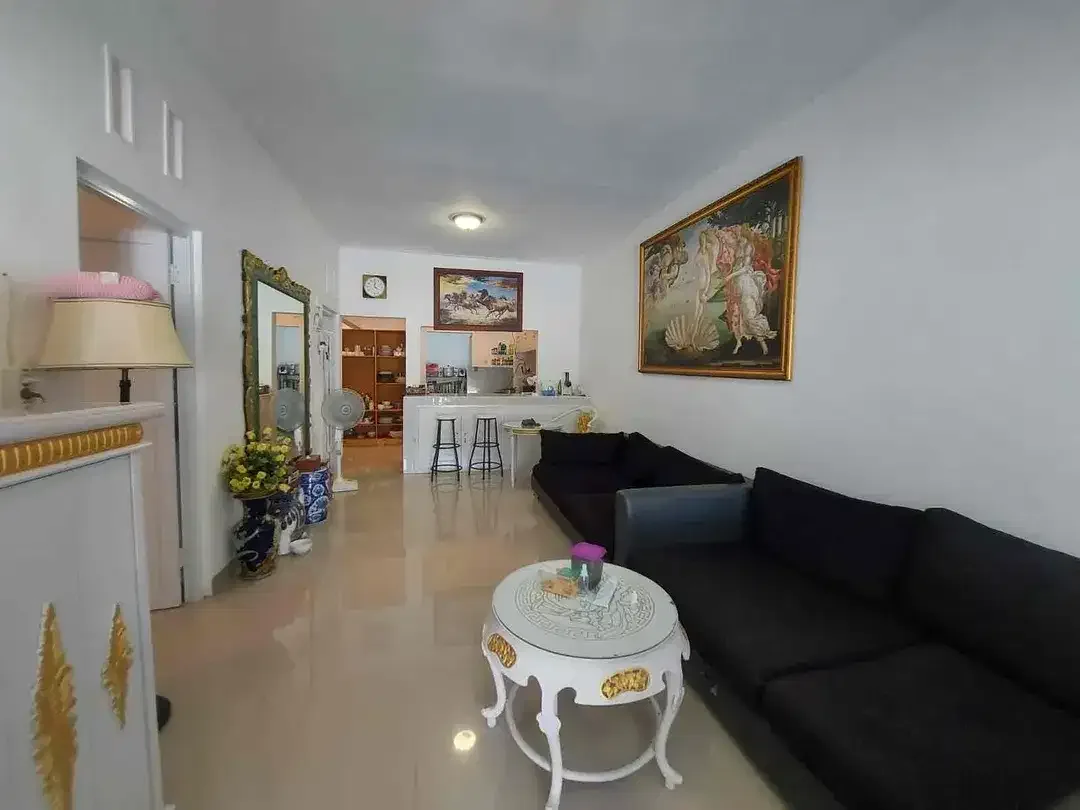 Villa MURAH Strategis Full Furnished Jl Pantai Pandawa - Image 2 of 10