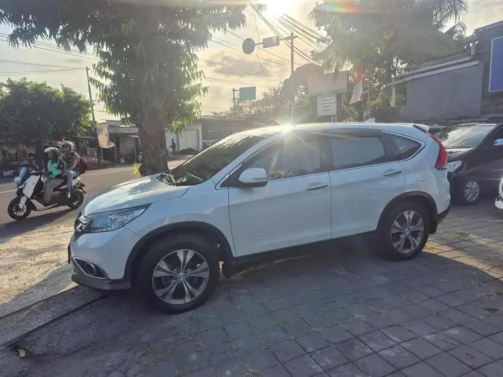 Honda CR-V 2014 Bensin - Image 2 of 10