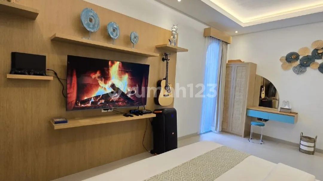 Brand New Santoriny Villa Near To Melasti Beach In Pecatu Badung - Image 3 of 4
