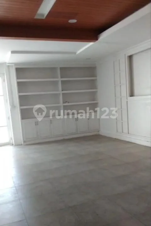 Rumah Gedung Pinggir Jalan By Pass Jimbaran Bali - Image 4 of 4