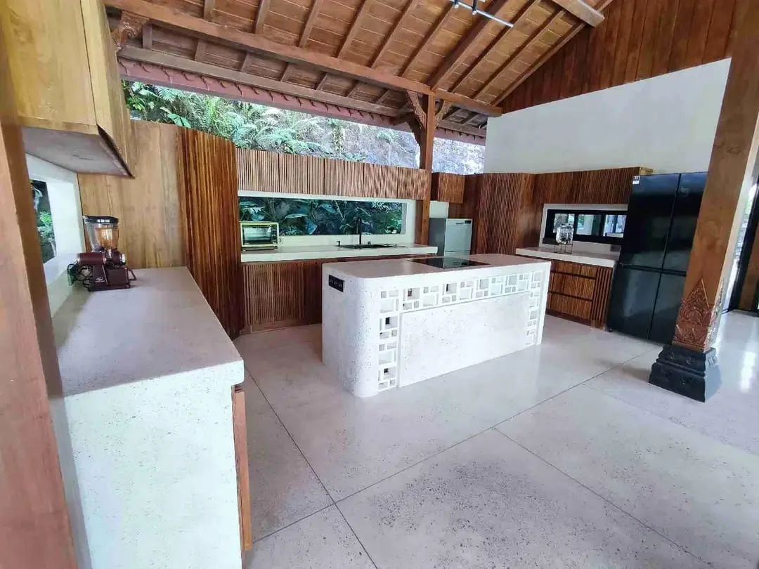 Villa Kemenuh Ubud Pemandangan Hutan - Image 3 of 10
