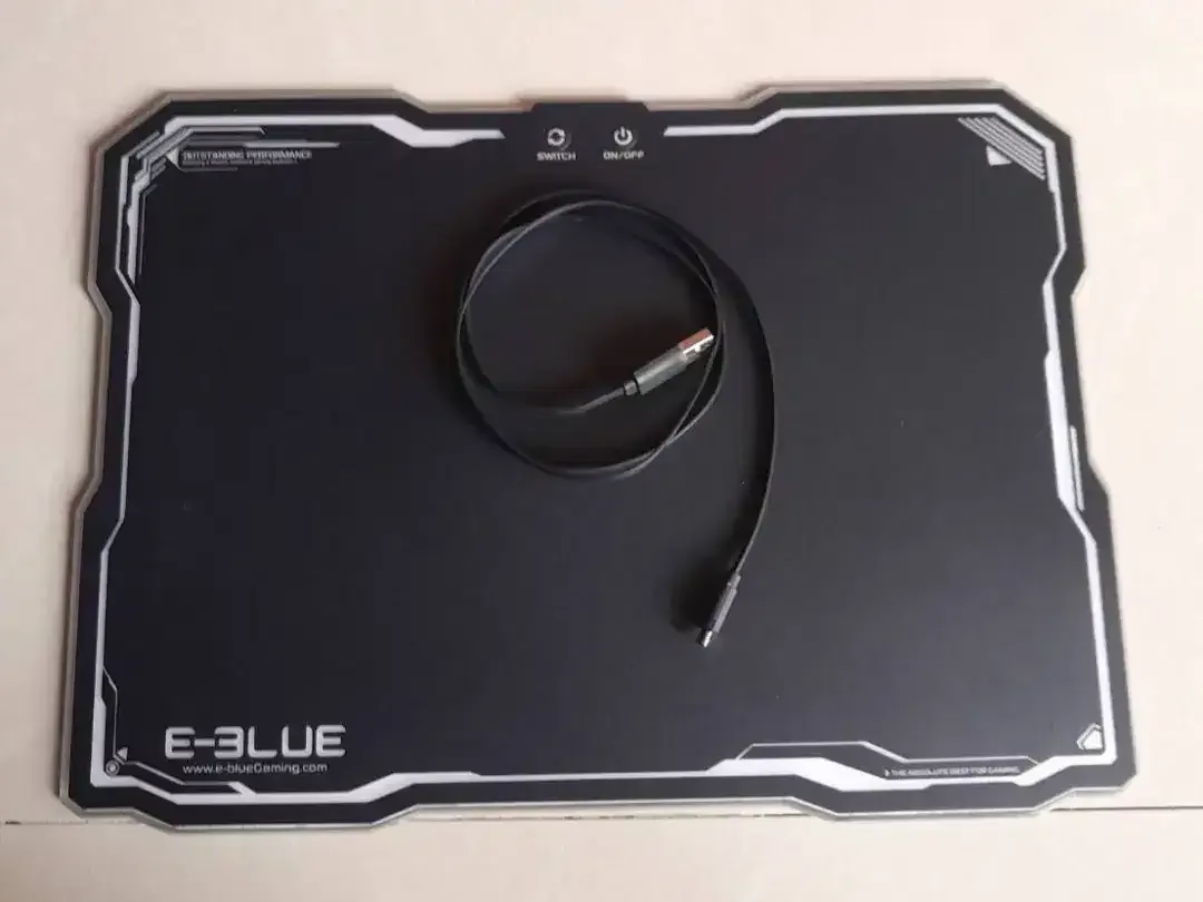 Mousepad Gaming RGB - Image 2 of 3