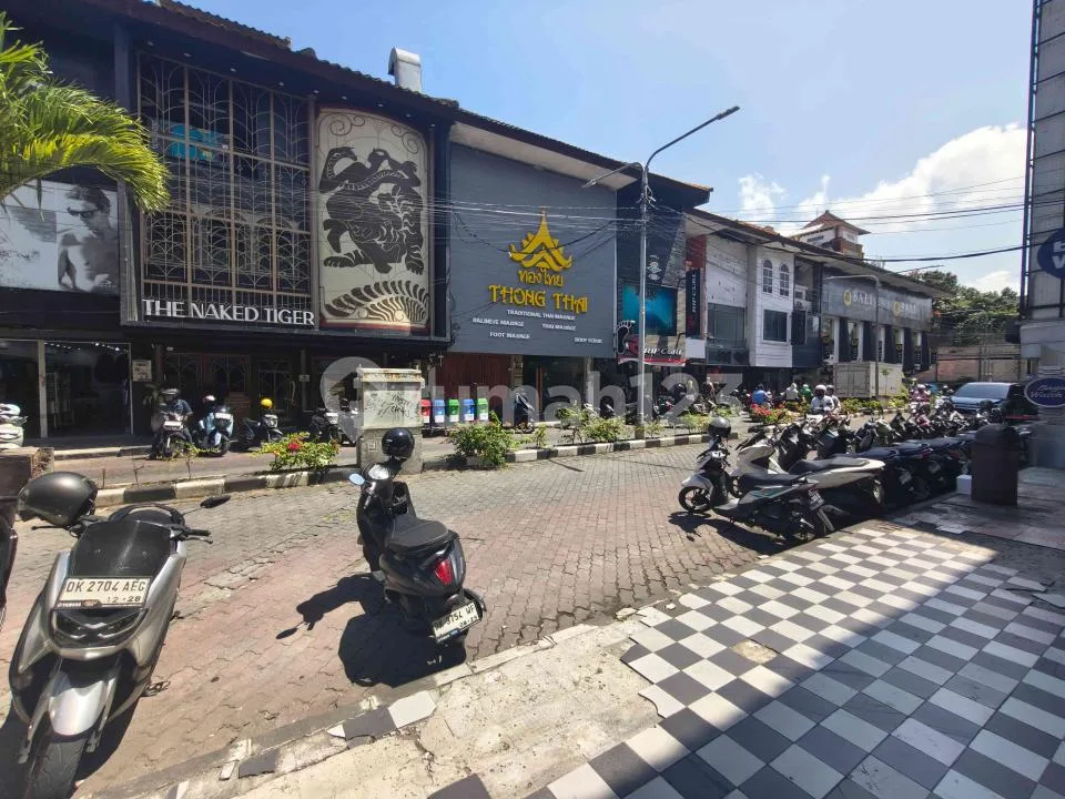 Dekat Pantai Kuta!! Ruko 3 Lantai Pusat Bisnis Kuta Square - Image 2 of 4
