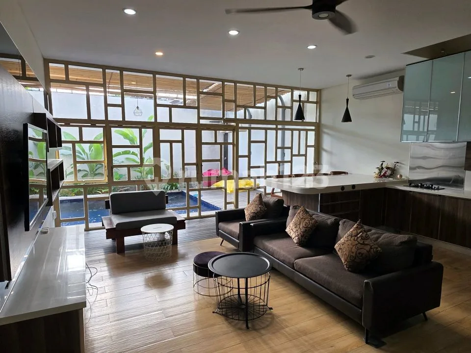 Clean And Beautiful House At Renon Close To Sanur - Image 3 of 4