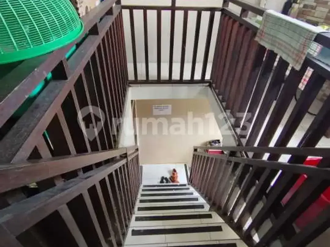 Dijual Ruko 3 Lantai - Jalan Raya Pemogan, Denpasar - Image 8 of 9