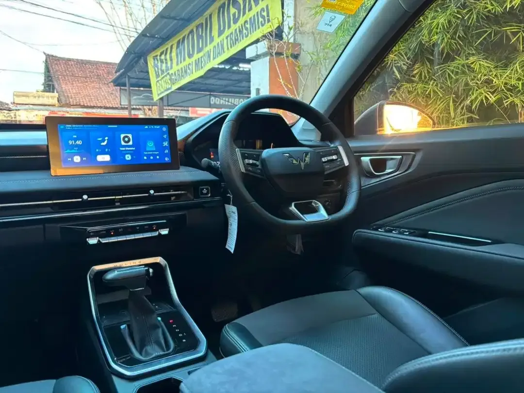 Wuling Alvez EX 2023 - Image 8 of 10