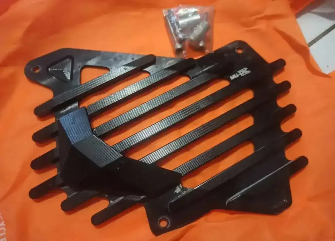cover radiator motor pcx - Image 1 of 1