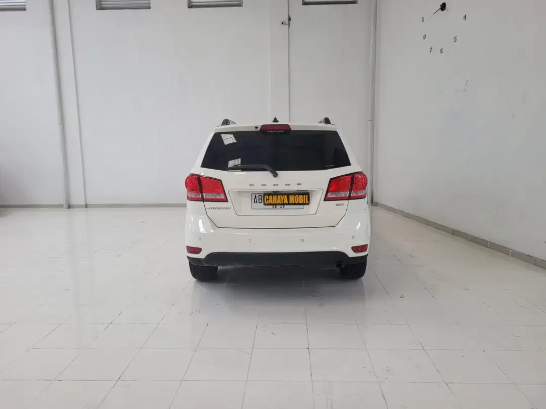 Dodge Journey SXT 2015 - Image 4 of 10