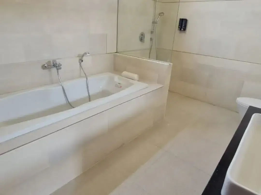 Leased For 5 Years Min Brand New Luxury Villa di Tegal Cupek, Umalas - Image 2 of 10