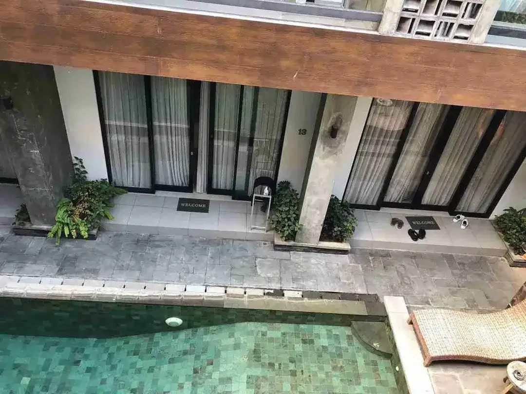 Rumah Kost 2 Lantai Full Furnished 14 Kamar Kerobokan Bali - Image 4 of 7