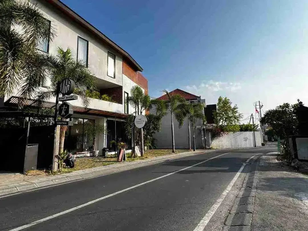 LAND FOR SALE FREEHOLD CANGGU BATUBOLONG BALI - Image 8 of 9
