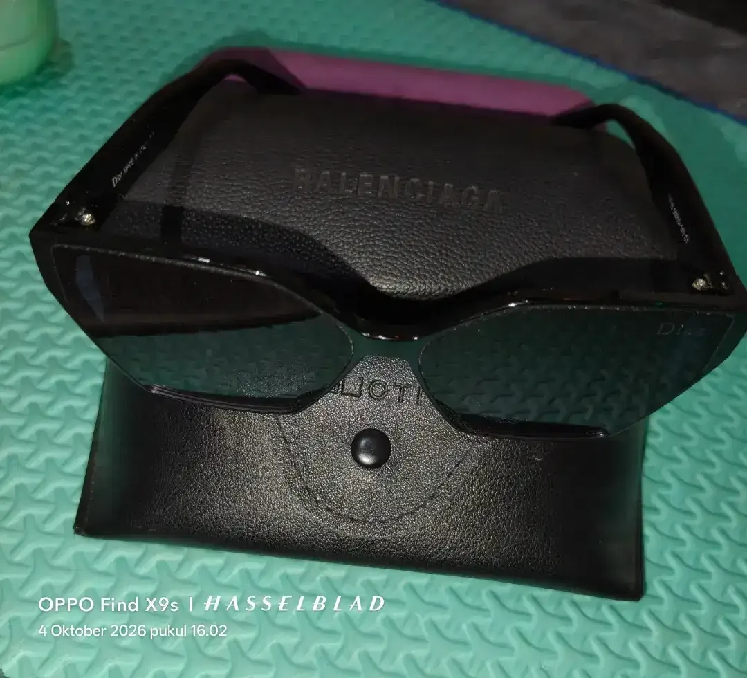 Kaca mata fashion motif Dior - Image 1 of 7