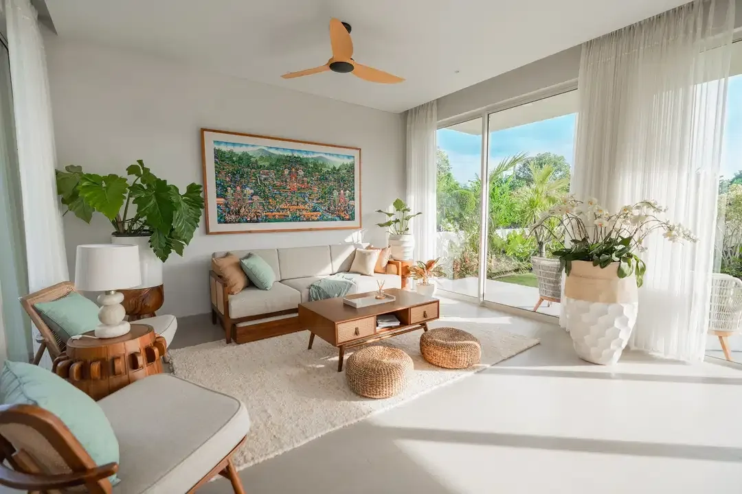Modern Seaside Living In Nyanyi - Image 5 of 10