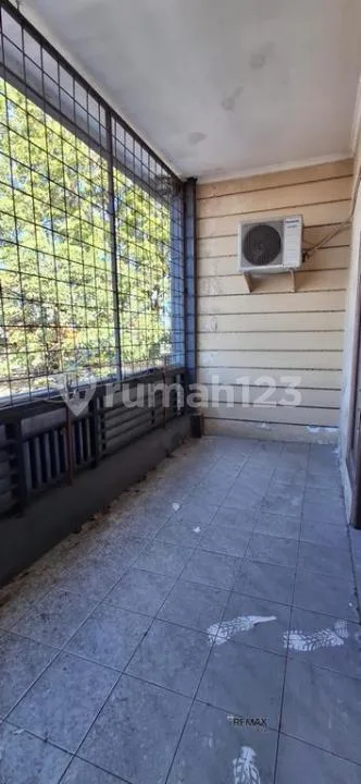 Ruko 2 Lantai Zona Komersial Dijual di Sesetan, Denpasar Selatan - Image 3 of 4