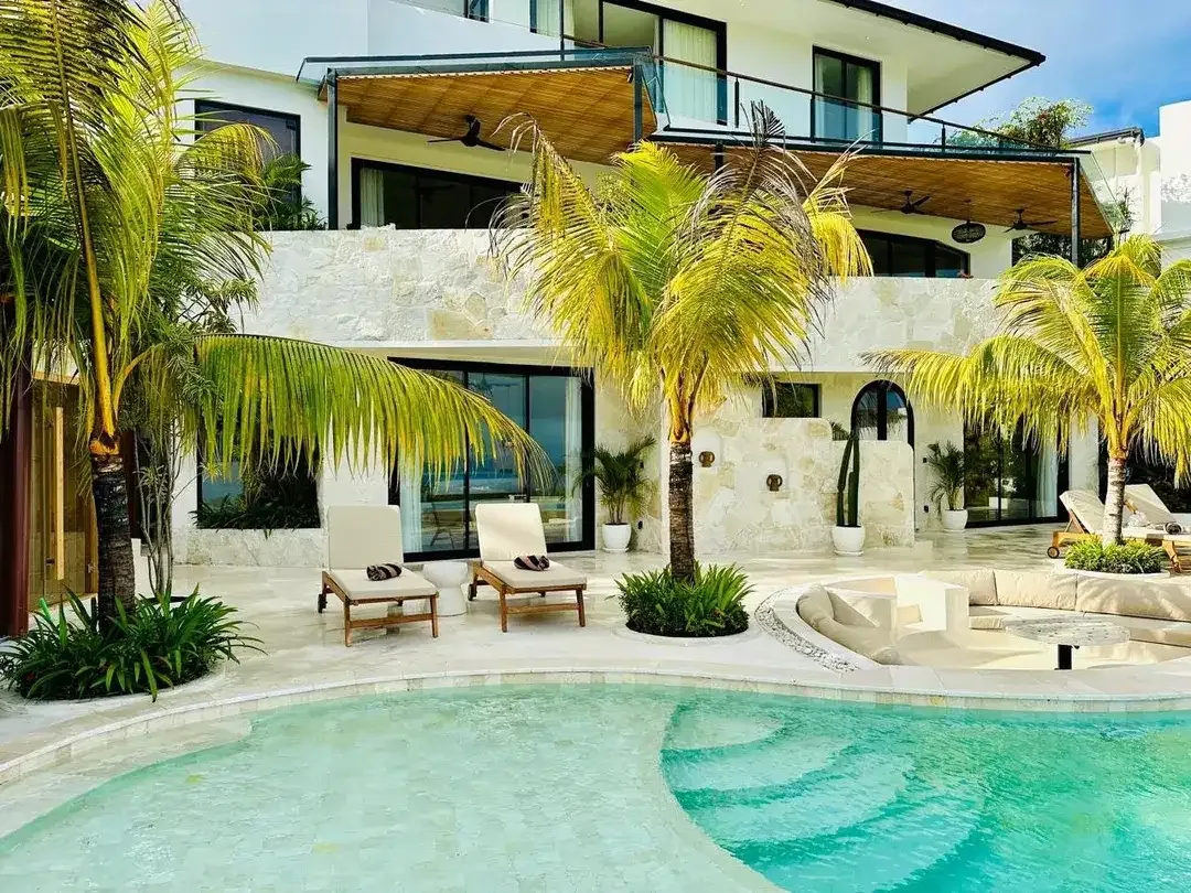 Dijual Villa Full Furnish Luxury View Laut di Pecatu Badung Bali - Image 2 of 10
