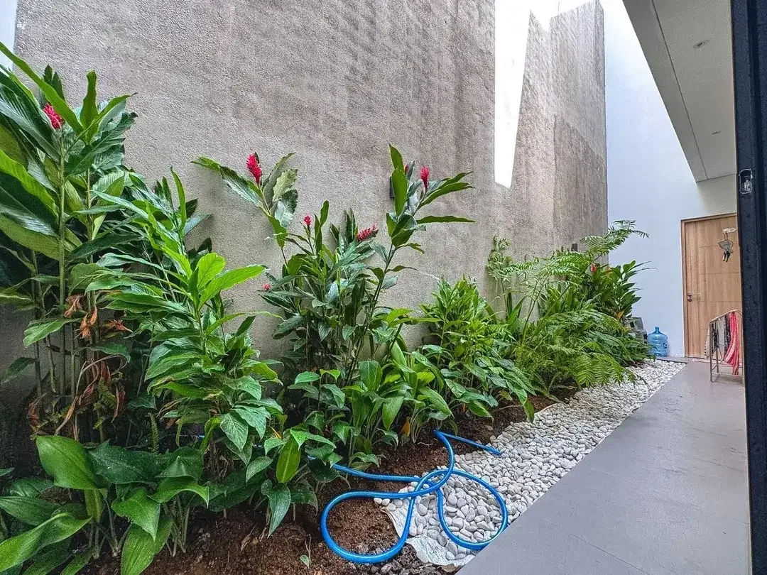 Dijual Rumah Eksklusif di Taman Mumbul, Investasi Tepat untuk Masa Depan - Image 4 of 10