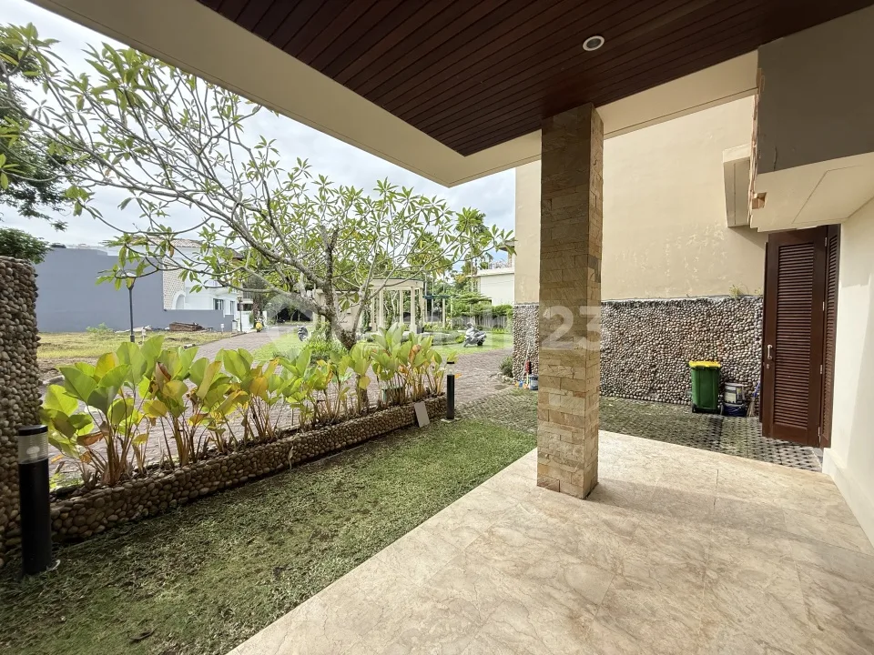 Villa Dalam Lingkungan Cluster Jimbaran 3 Bedroom 281M2 - Image 3 of 4