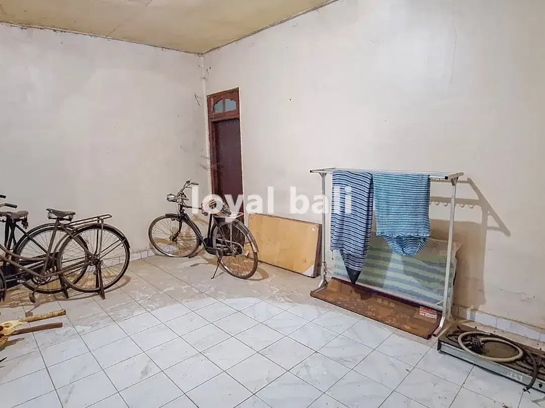 Tanah, Land 250m2 Free Building, Just Walking to Jimbaran Beach, Bali - Image 4 of 8