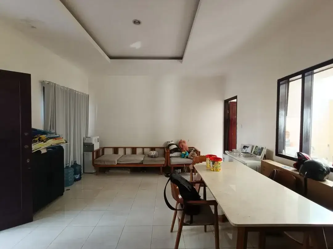 Rumah TERMURAH di Royal Garden, One Gate, Security 24 Jam, Ada Club House, Kids Friendly! - Image 7 of 10