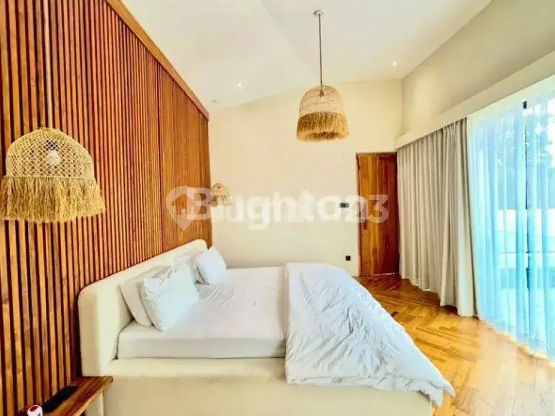 Tropical Modern Minimalis With Boho Chic Accents In Seminyak - Image 4 of 5