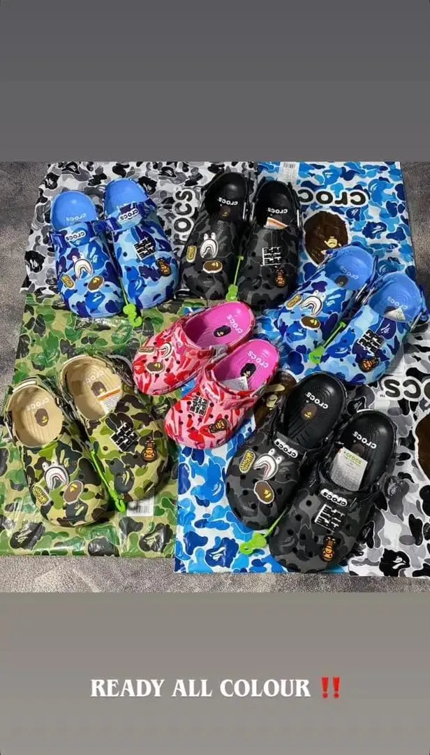 Sendal Crocs Original - Image 4 of 5