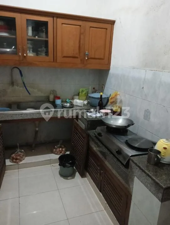 Rumah Dalung Permai, Lt300 Lb200, 5Kt, SHM & IMB Lengkap, Rp 4,7 Miliar - Image 2 of 4
