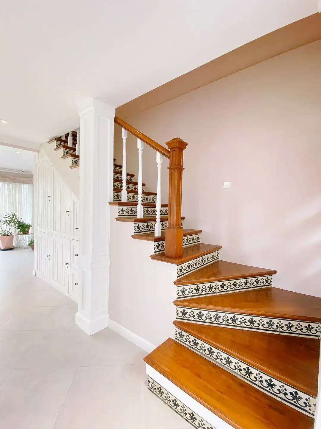 FOR SELL HOMMIE VILLA WITH A VIEW IN BRAWA, CANGGU - Image 10 of 10