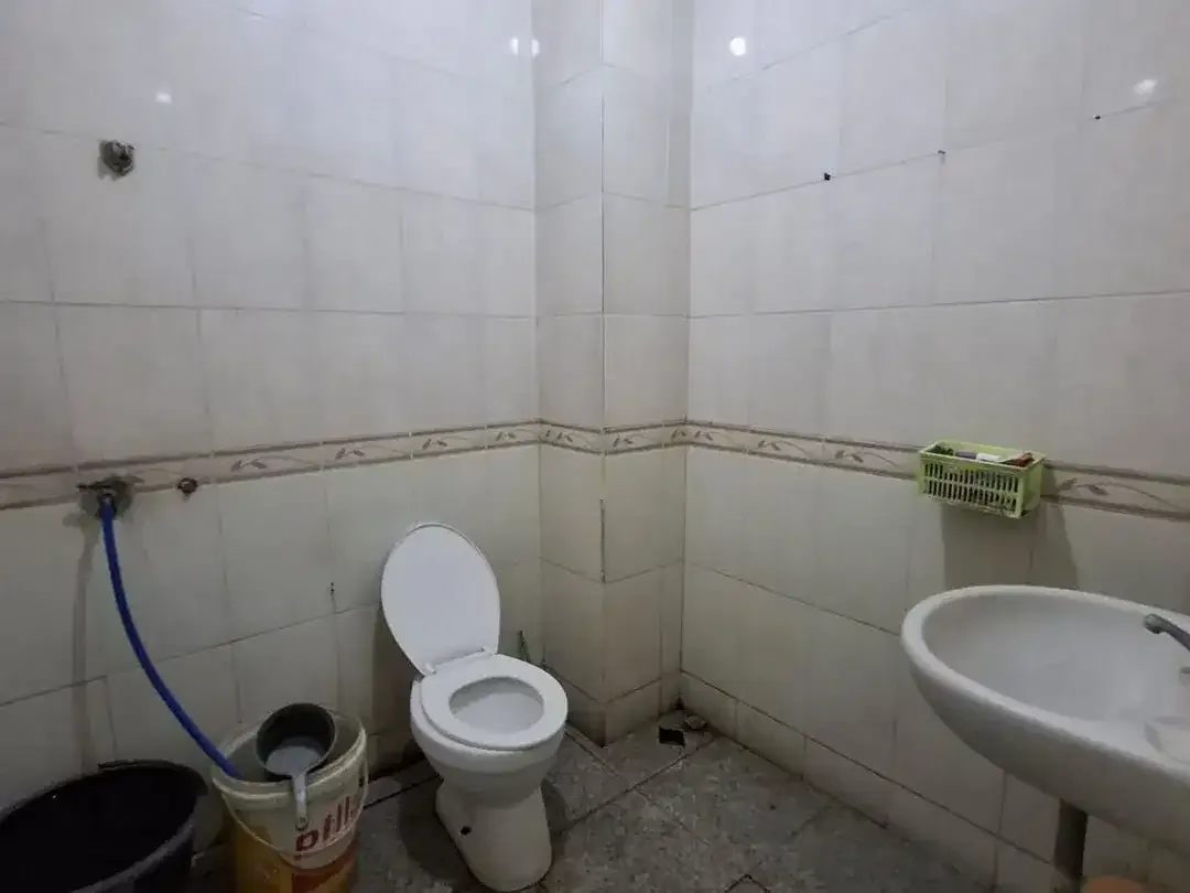 Dijual dan Disewakan Ruko 3 Lantai di Raya Puputan Renon - Image 7 of 10