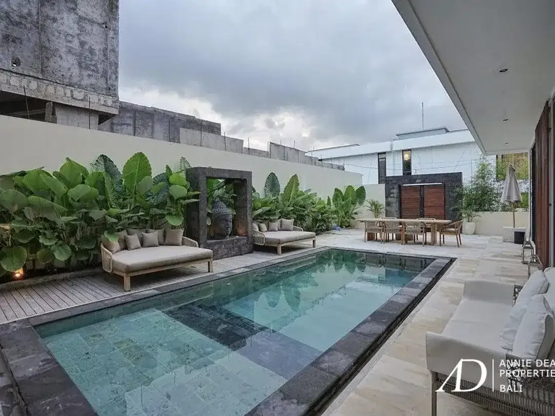 LEASEHOLD | 4-BEDROOM MODERN LUXURY VILLA IN UMALAS-BUMBAK - Image 4 of 10