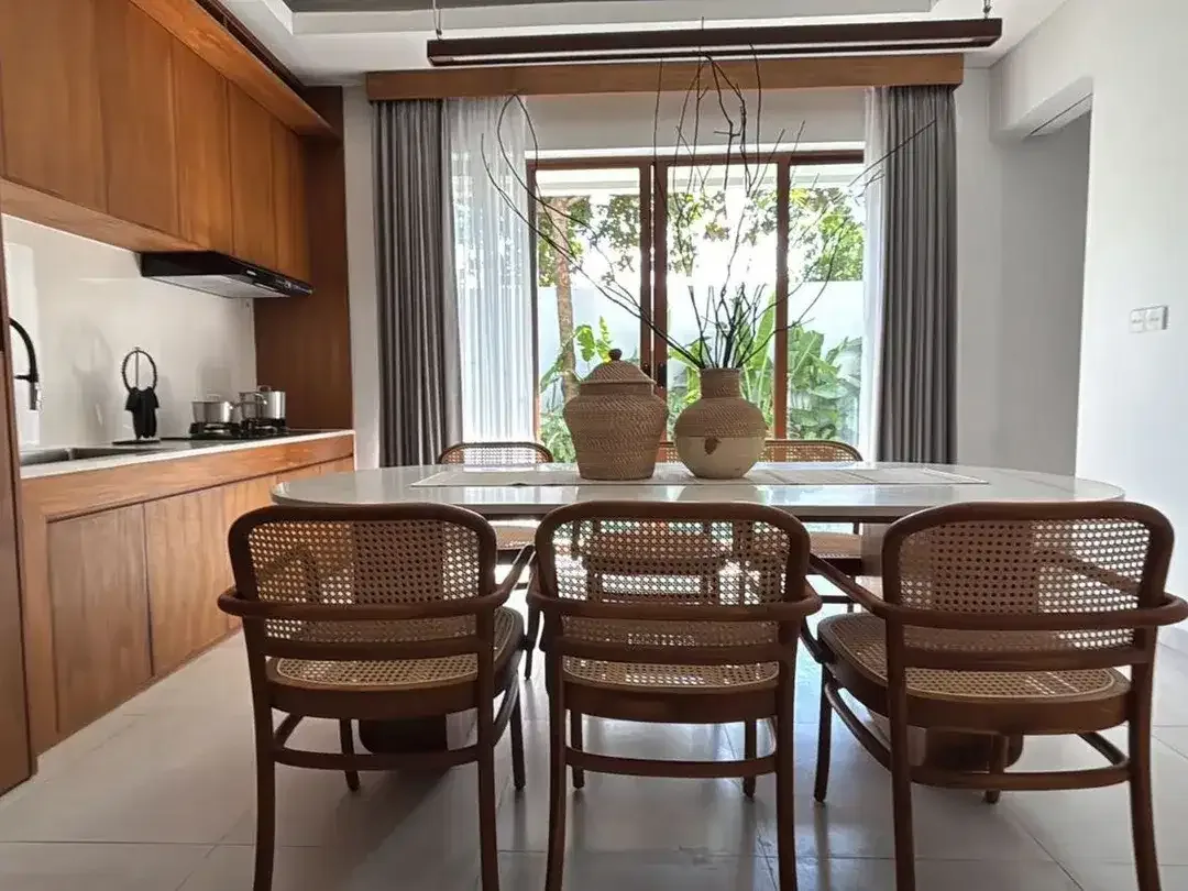 Villa desaign modern dan fasilitas lengkap Dijual, di Renon Denpasar - Image 4 of 10