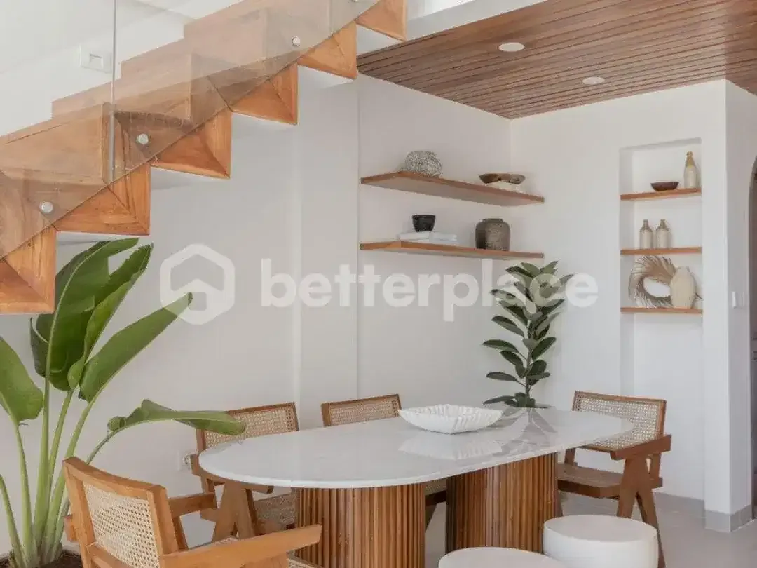 Stylish Two-Storey Villa with Sauna and Pool, Just Minutes from Bingin Beach - Image 9 of 10
