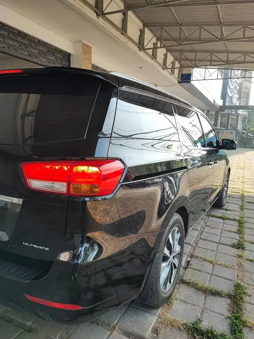 Kia Sedona 2017 istimewa, 11 seat - Image 5 of 9
