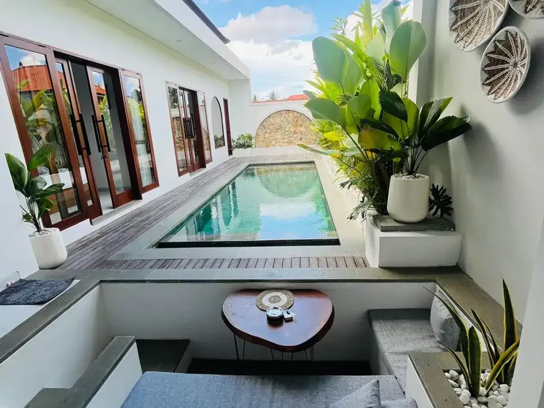 Tropical Style Villa For Rent Near Pererenan Beach - Image 4 of 10