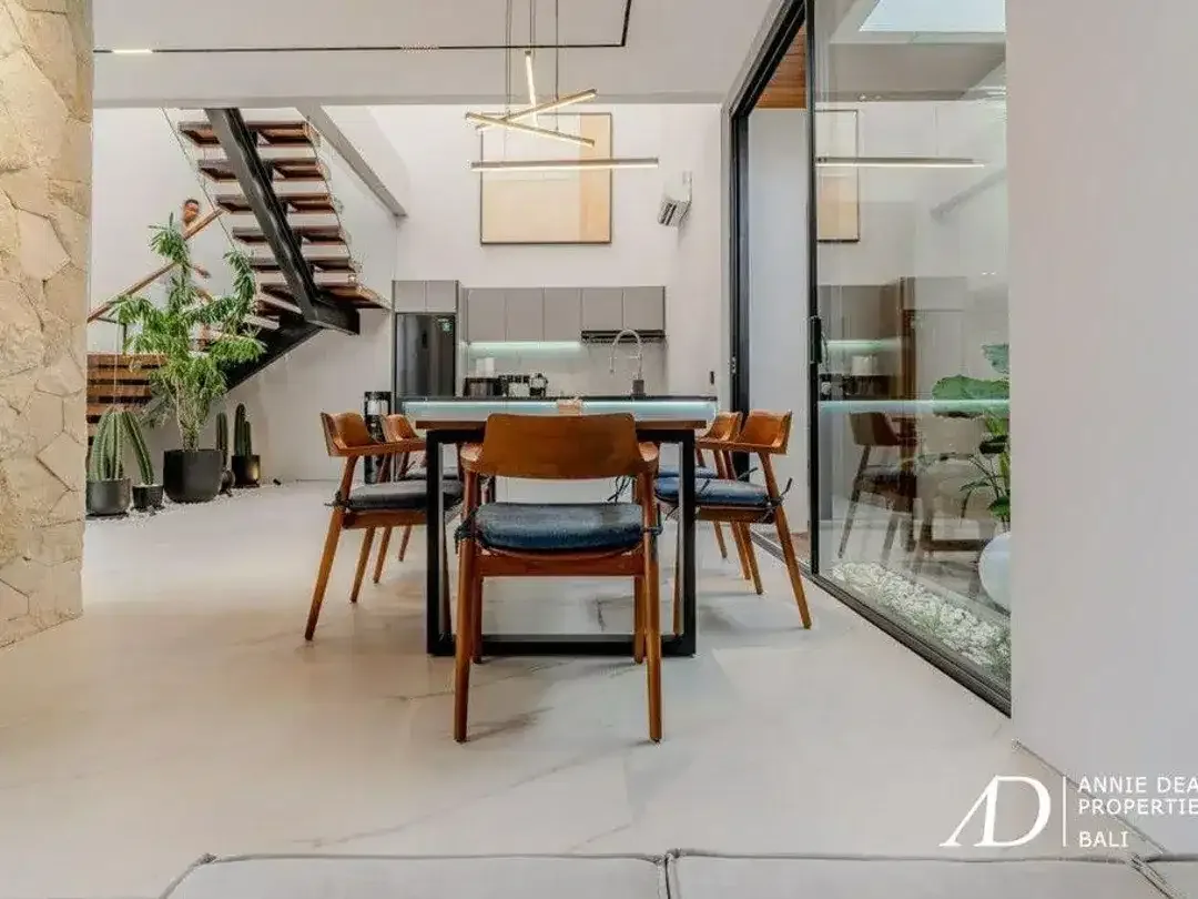LEASEHOLD | CONTEMPORARY 2-BEDROOM VILLA WITH HIGH ROI IN UMALAS - Image 9 of 10