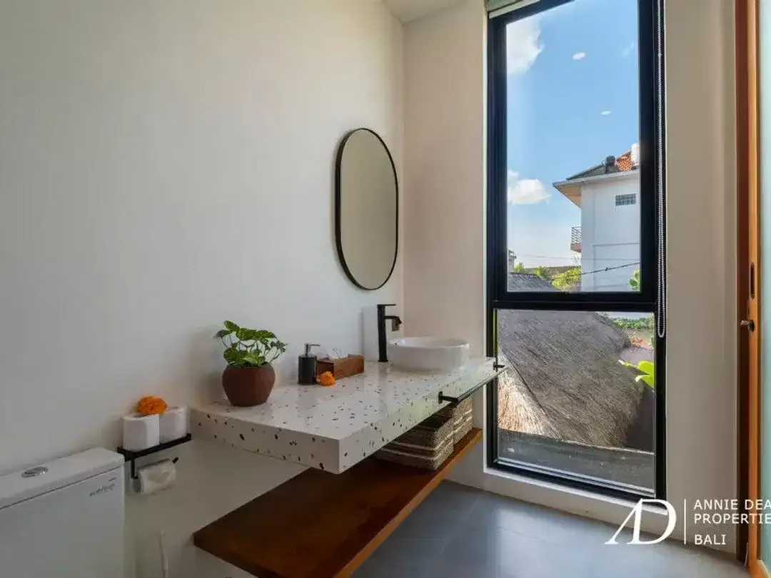 FREEHOLD/LEASEHOLD| MODERN 2-BEDROOM VILLA WITHIN A COMPLEX IN CANGGU - Image 8 of 9