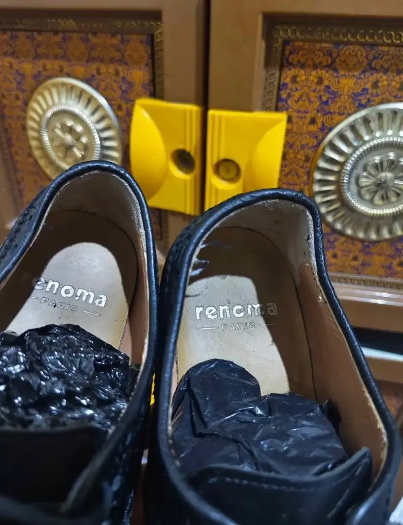 Sepatu Kulit Renoma Paris size 39 Original - Image 5 of 8