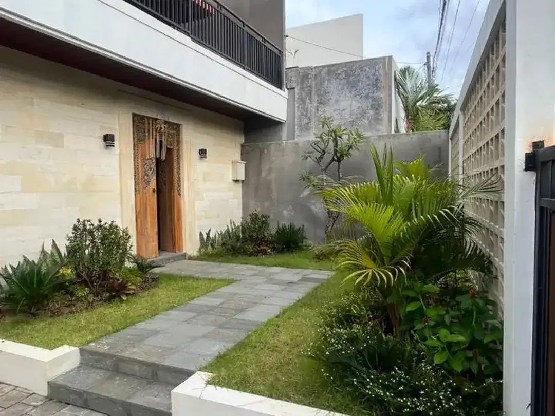 For Rent - Villa In Canggu, Tibubeneng - Image 1 of 10