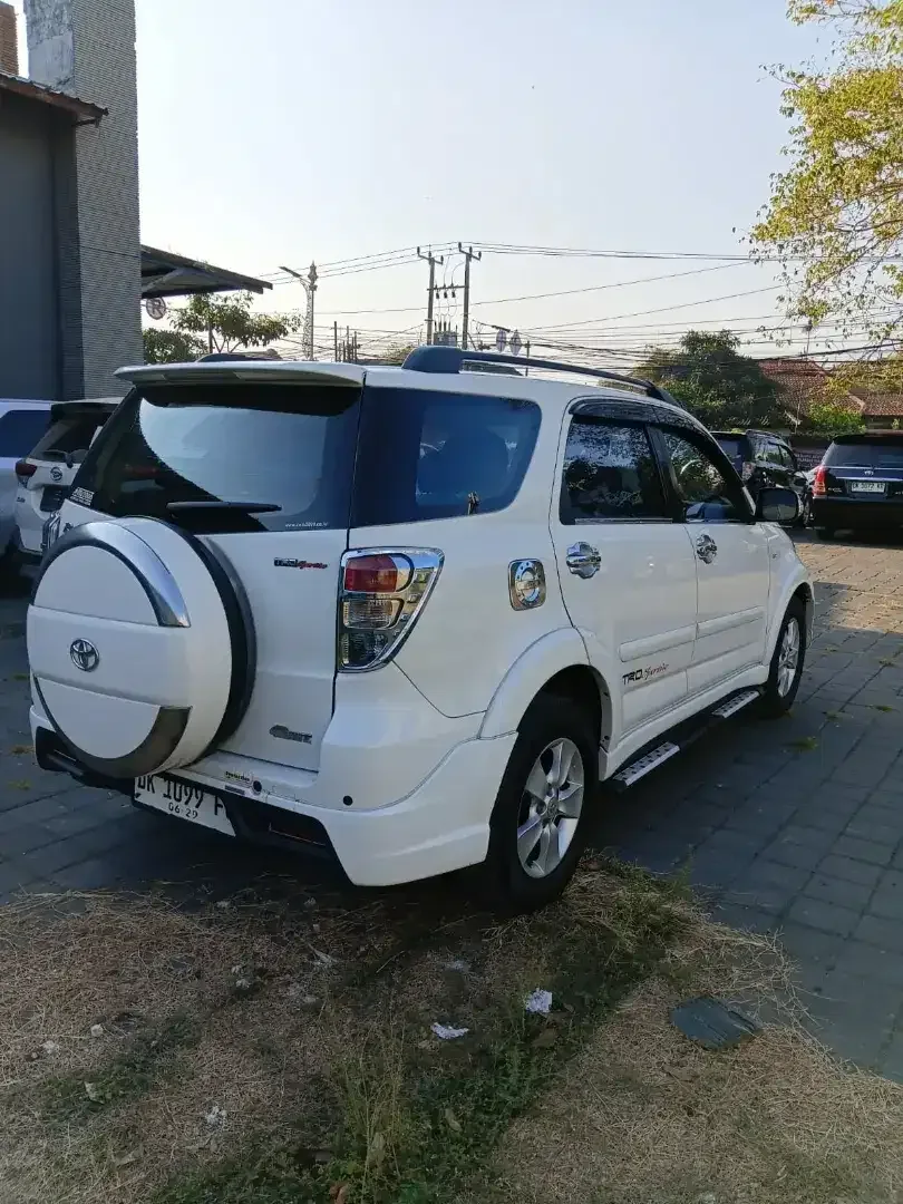 Toyota Rush 1.5 S TRD Matic 2014 Putih 1 Nama Odo 96 Rb - Image 6 of 10
