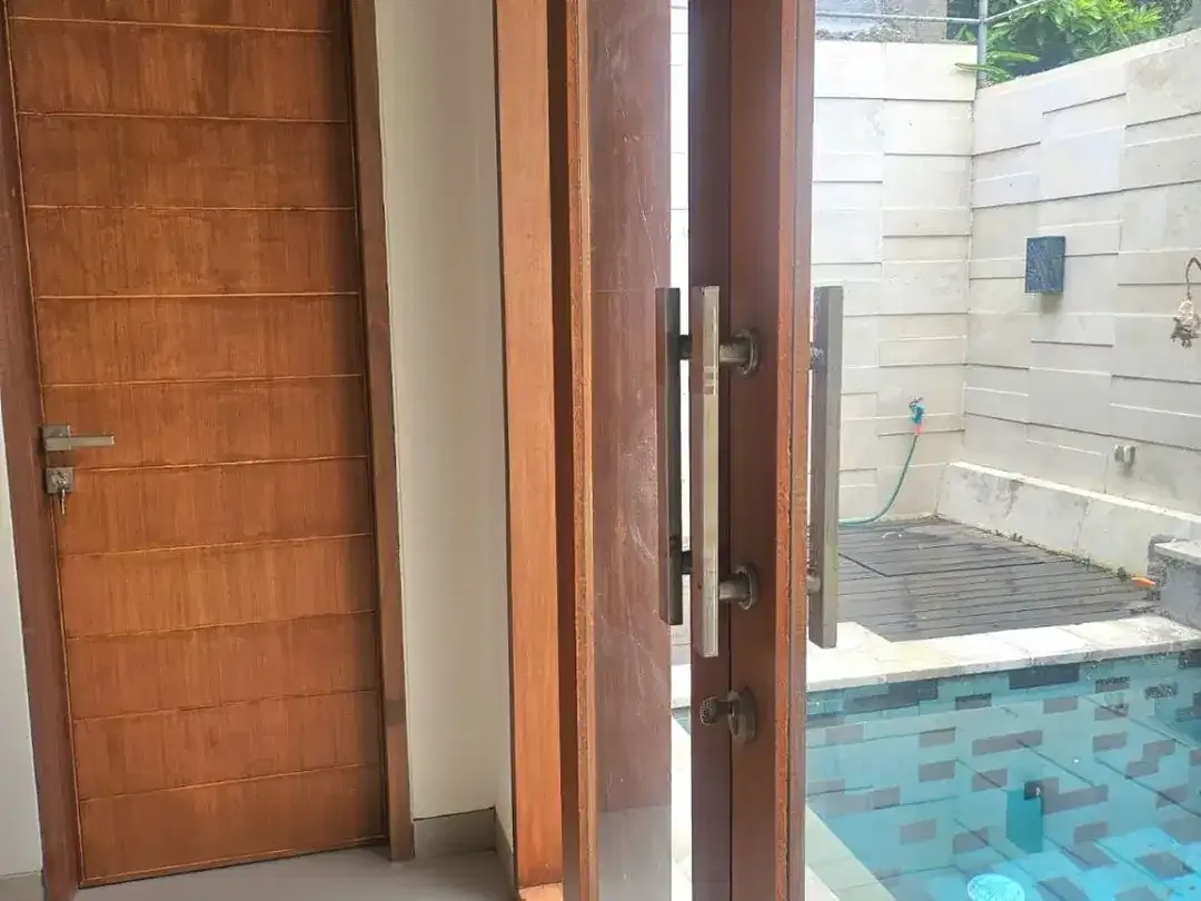 Minimalist Villa Kerobokan - Image 7 of 10