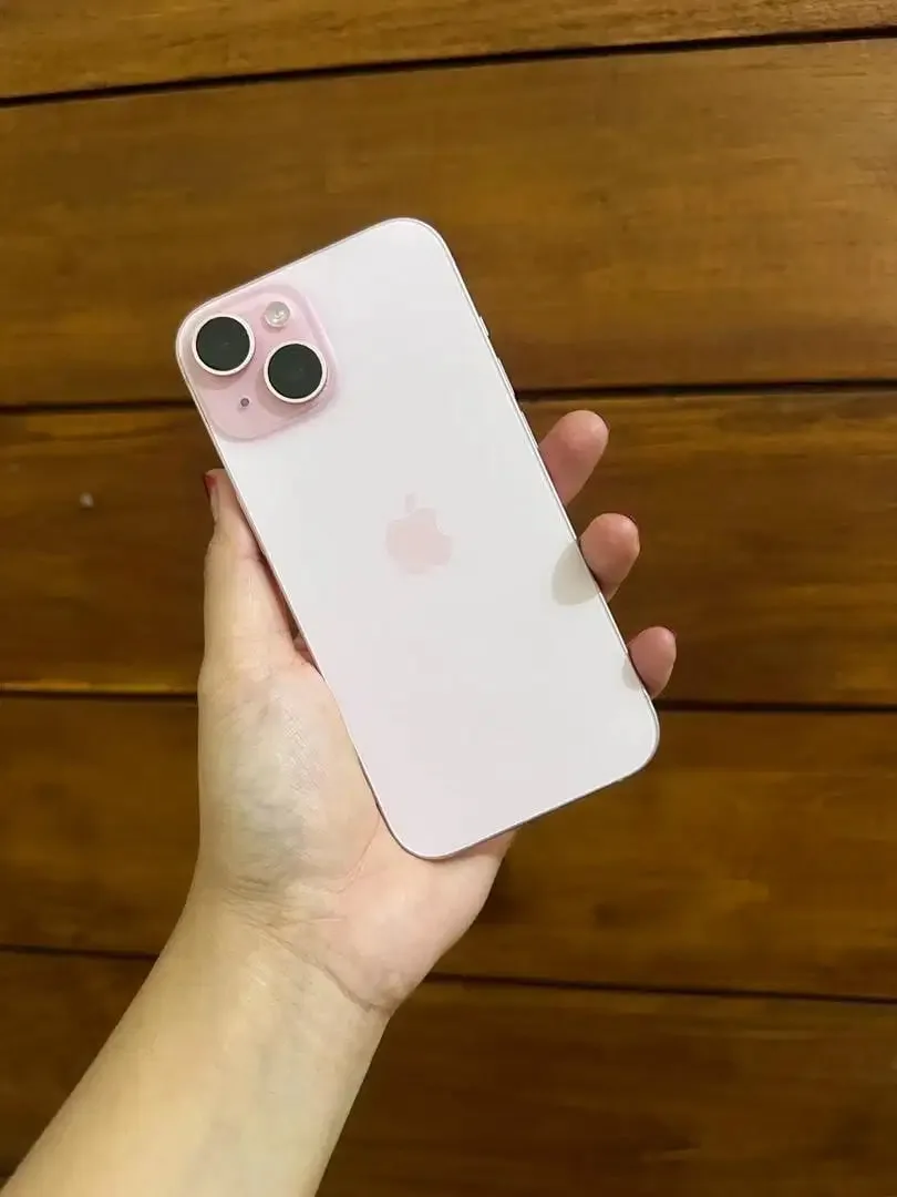 iPhone 15 256GB iBox Mulus - Image 1 of 6