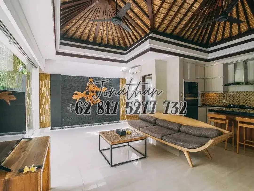 VILLA 2 KAMAR DIJUAL 50 METER KE PANTAI JIMBARAN - VSKNT - Image 3 of 10