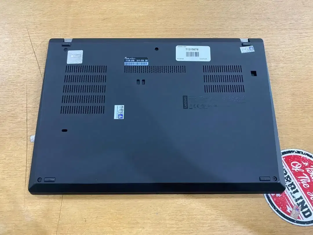 Lenovo ThinkPad T495 AMD Ryzen 5 Pro Ram 16GB SSD 512GB VGA 2GB Touch - Image 9 of 10