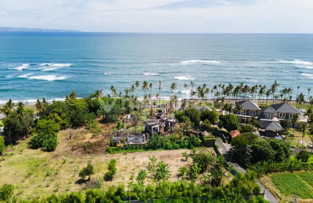 Dijual cepat tanah Beachfront / Los Pantai Cemagi-Bali - Image 2 of 4