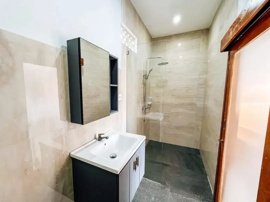 Disewakan Villa Modern Fully Furnished di Pecatu, Uluwatu - Image 3 of 10