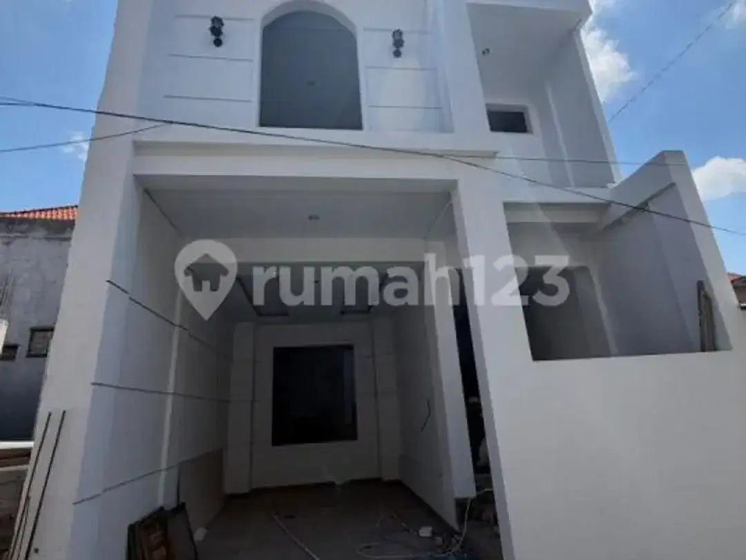 Brand New Semi Villa Modern Style At Kerobokan - Image 2 of 10