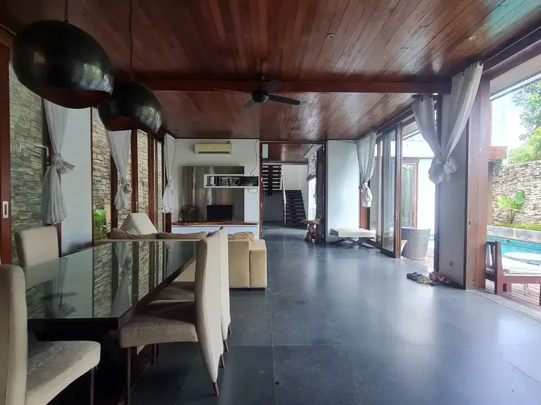 Villa Modern Eksklusif Dijual, di Sanur, Denpasar Selatan Area - Image 10 of 10