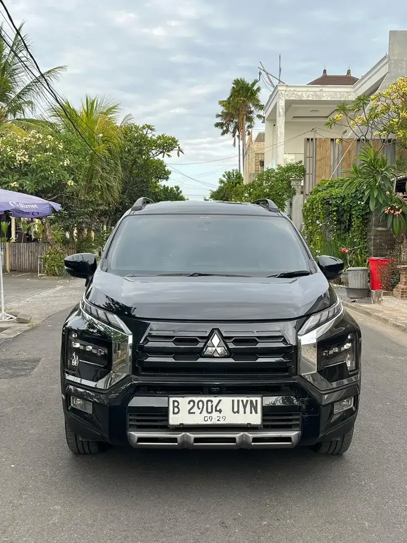 Mitsubishi xpander cross 1.5 manual km 6.000 perak - Image 1 of 10