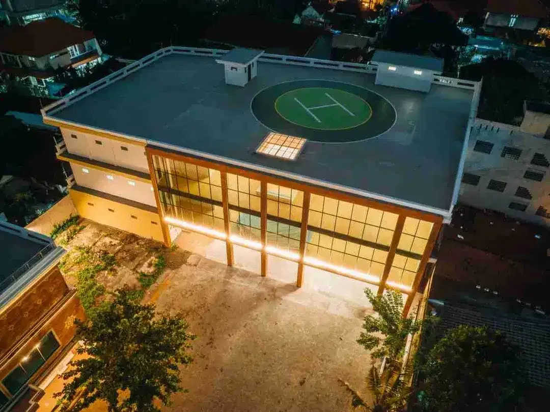 Jual GEDUNG ex KANTOR 79,47 ARE di jln RAYA WR SUPRATMAN Denpasar Bali - Image 8 of 10