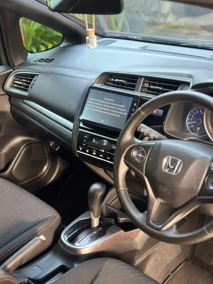 JAZZ RS 2018 FACELIFT MATIC ASLI BALI - Image 6 of 10