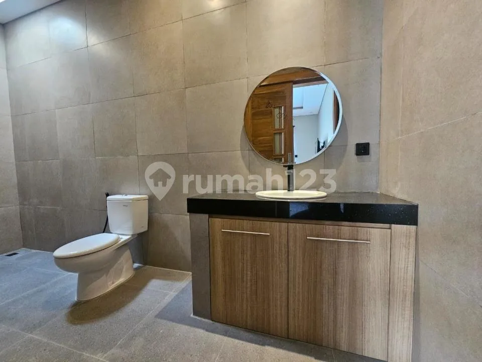 Villa Baru Lokasi Strategis Akses Umalas dan Seminyak, Kerobokan - Image 2 of 4